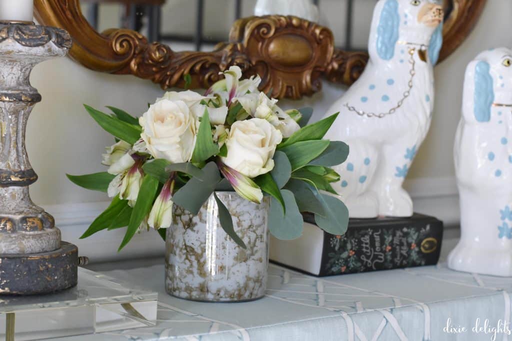 The Delightful Home {Spring Foyer} – Dixie Delights