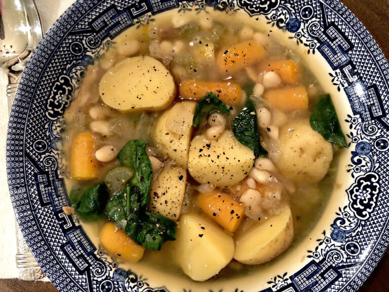 Sunday Supper {Slow Cooker Vegetable Soup with Bacon} Dixie Delights