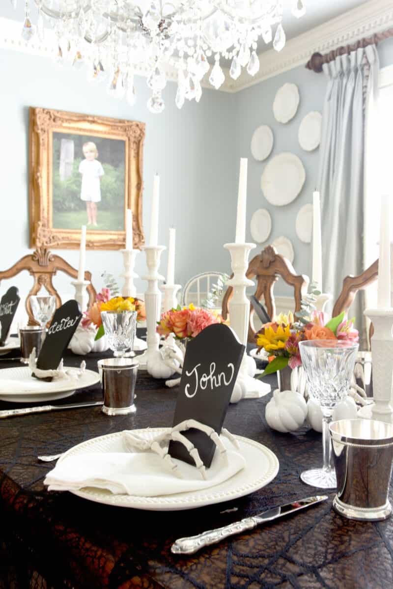 Haunted Halloween Home Tour 2020 {Dining Room} – Dixie Delights