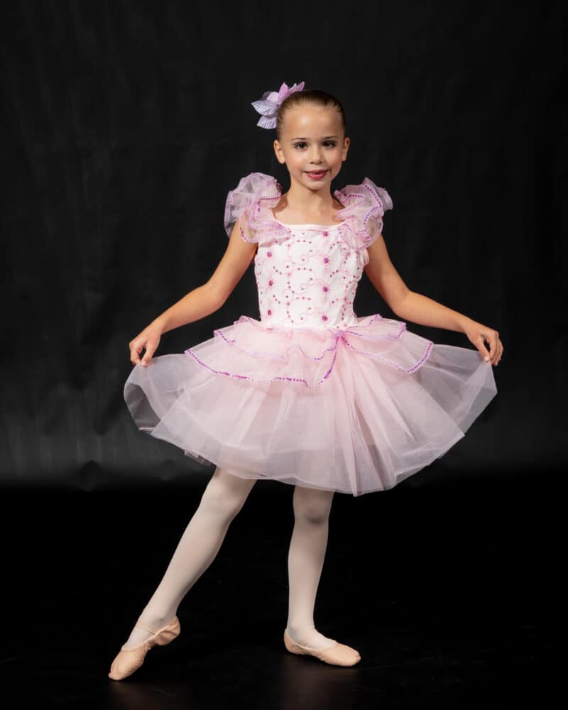 Image Result For Little Kids Ballet Dance Pose Dance Poses, Ballet 
