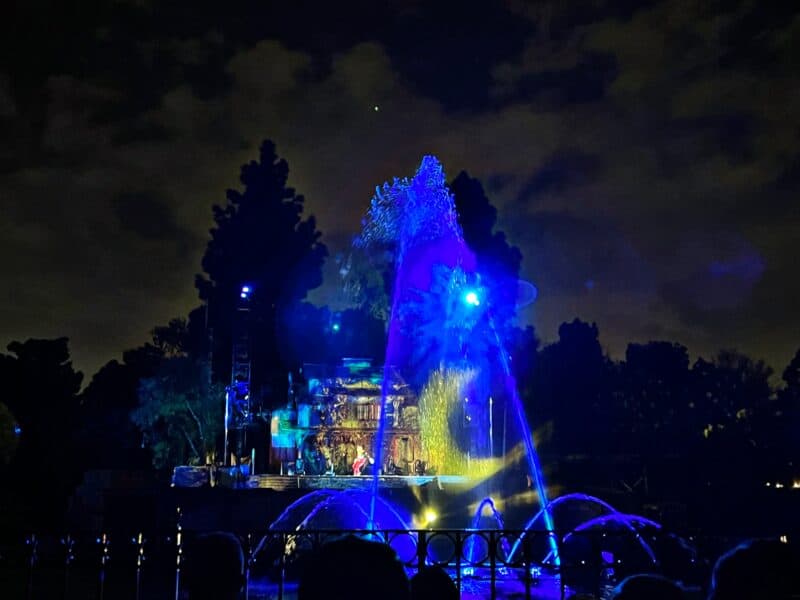 Blue Bayou Fantasmic Dining Package in Disneyland Park – Dixie Delights